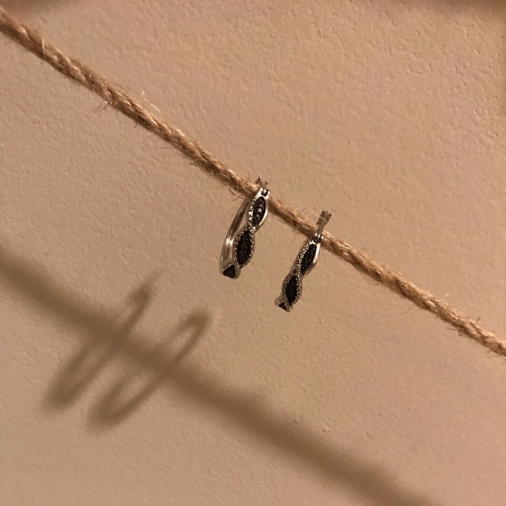 Kay jewelers black diamond hoop earrings